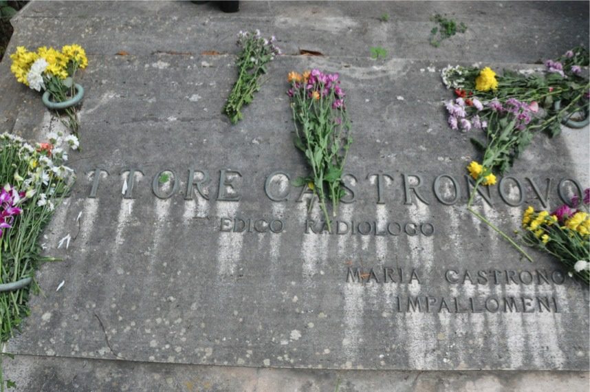 6-Ettore%20Castronovo%27s%20Tomb%20Particular.JPG